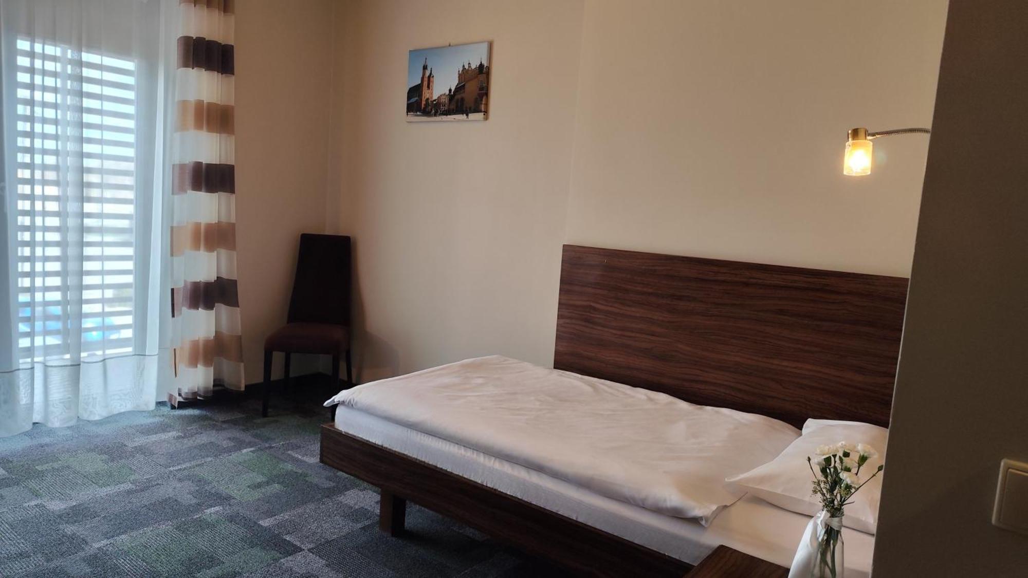 Taurus Ladna Aparthotel Exterior photo